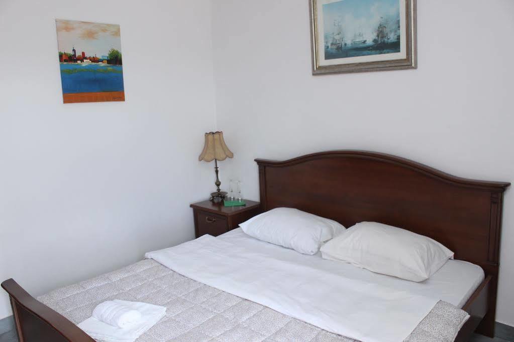 Rooms Laura Medolino Esterno foto