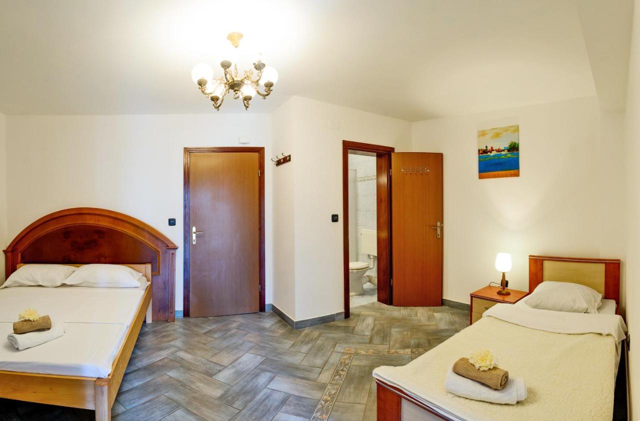 Rooms Laura Medolino Esterno foto